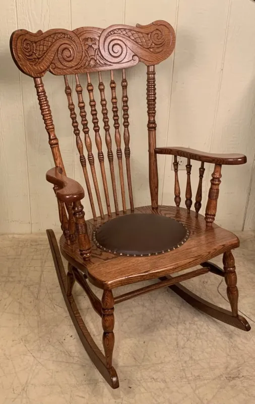 Heritage Crest Rocking Chair